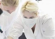 女性面临试管治疗的潜在风险与挑战有多大